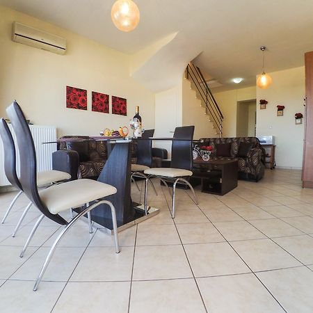 Roumpini Homes Sztalósz Kültér fotó